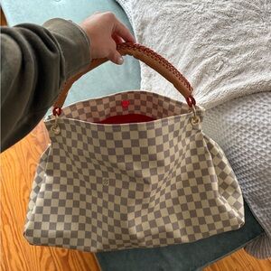 Louis Vuitton artsy Damier tote bag